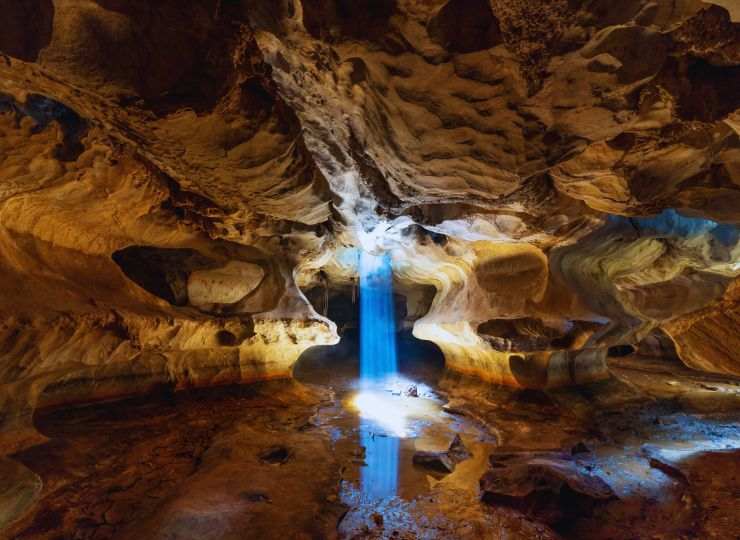 Grotta naturale