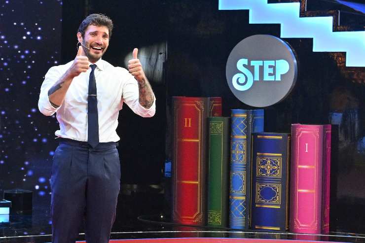 stefano de martino torna in tv