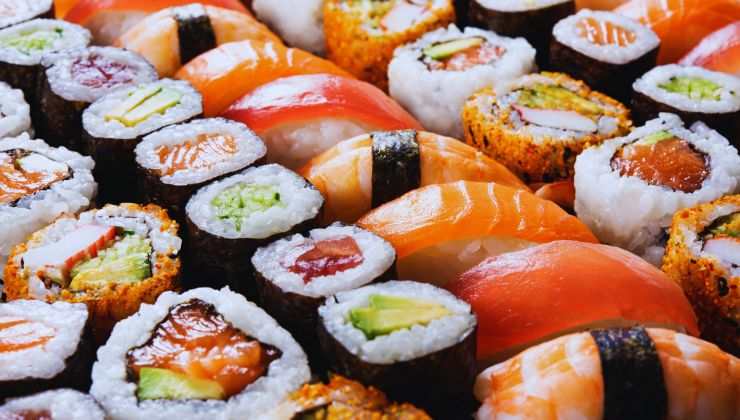 Sushi fresco da riconoscere