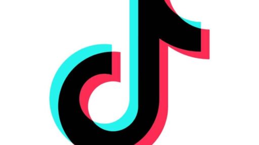 TikTok, la star ha il cancro