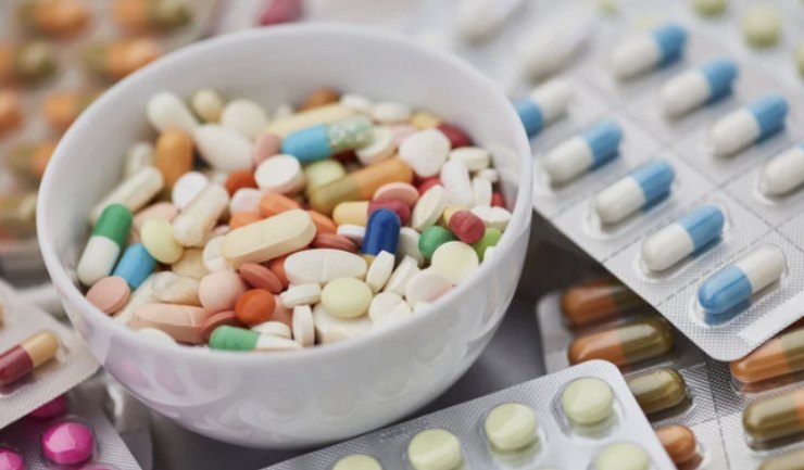 Alcuni medicinali, come ad esempio gli antibiotici e i probiotici in genere, devono essere conservati in frigorifero